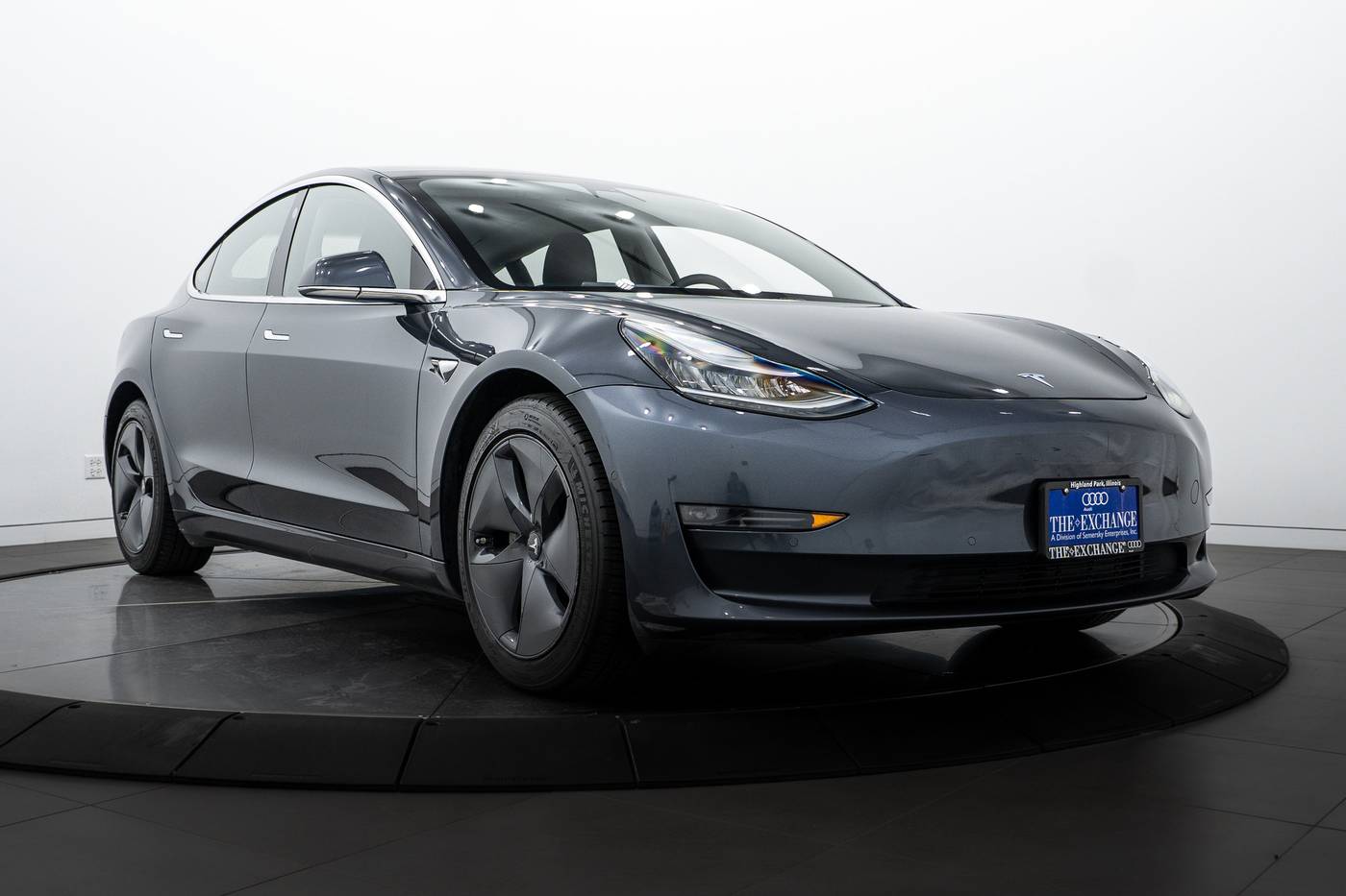 2019 Tesla Model 3 Performance — Sedan — 55,044 mi — Highland Park, IL