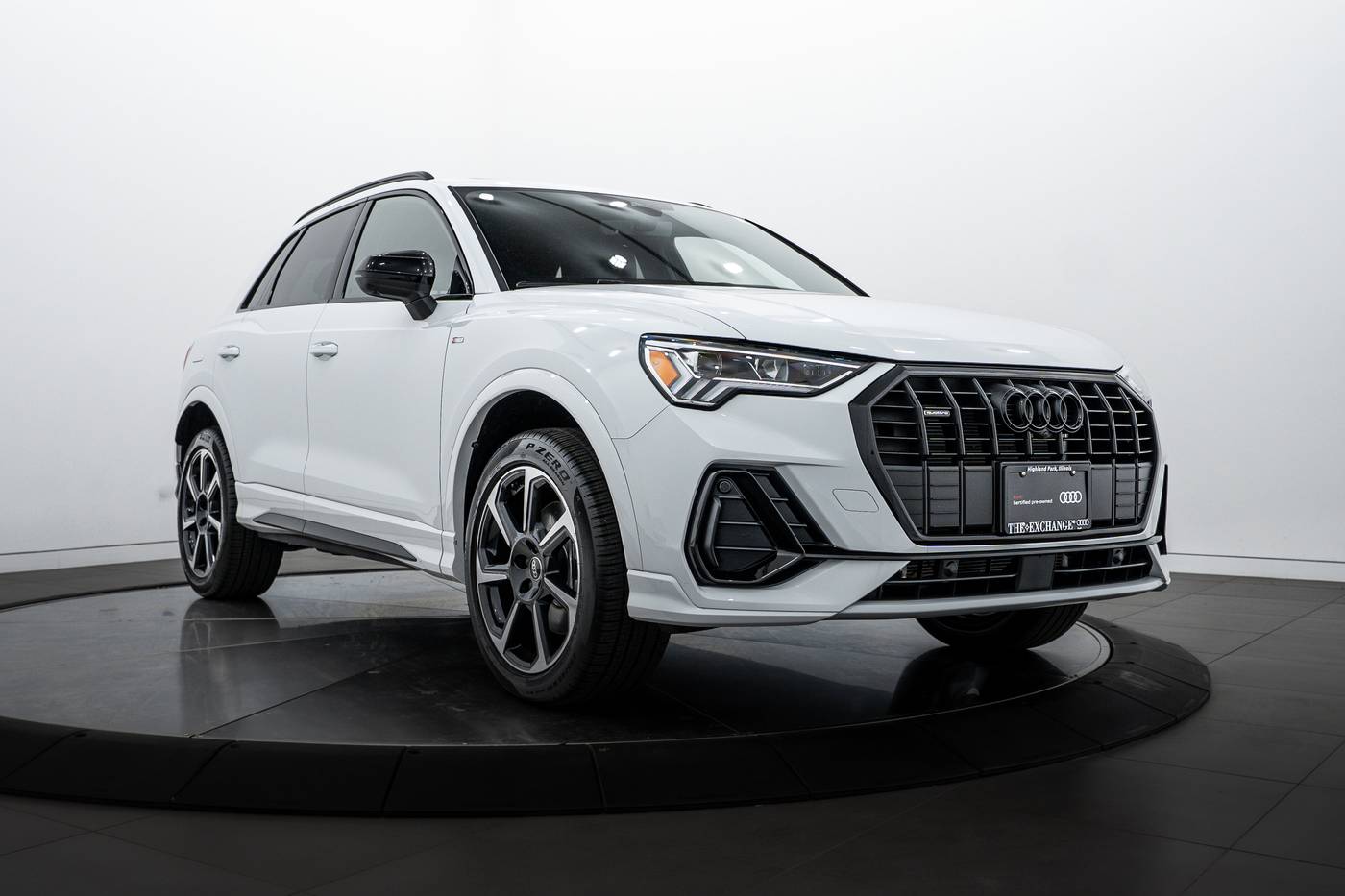 2025 Audi Q3 S line Premium Plus — SUV — 4,731 mi — Highland Park, IL