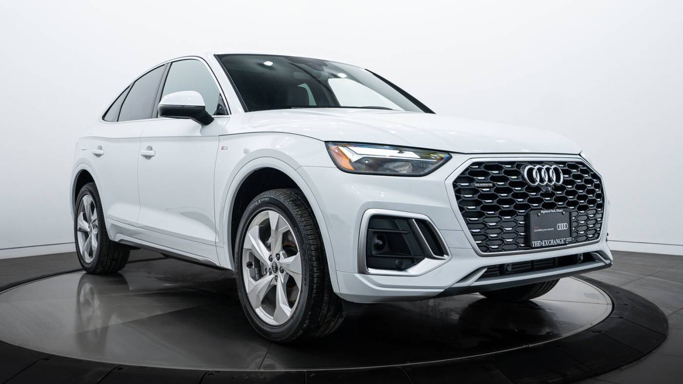 2024 Audi Q5 Premium Plus — SUV — 2,818 mi — Highland Park, IL