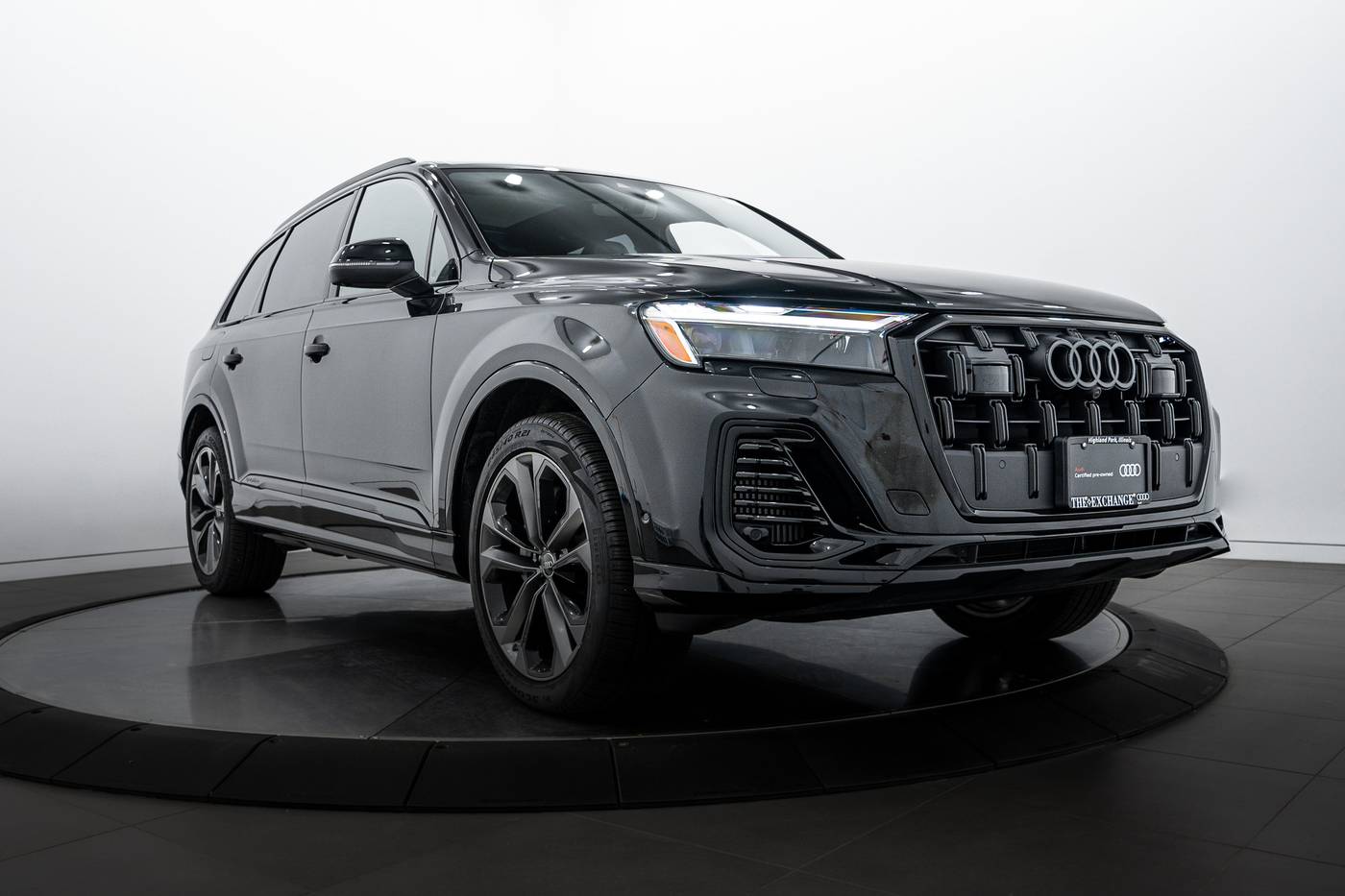 2025 Audi Q7 Premium Plus — SUV — 6,623 mi — Highland Park, IL