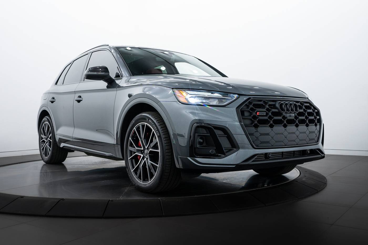 2021 Audi SQ5 Premium Plus — SUV — 44,240 mi — Highland Park, IL