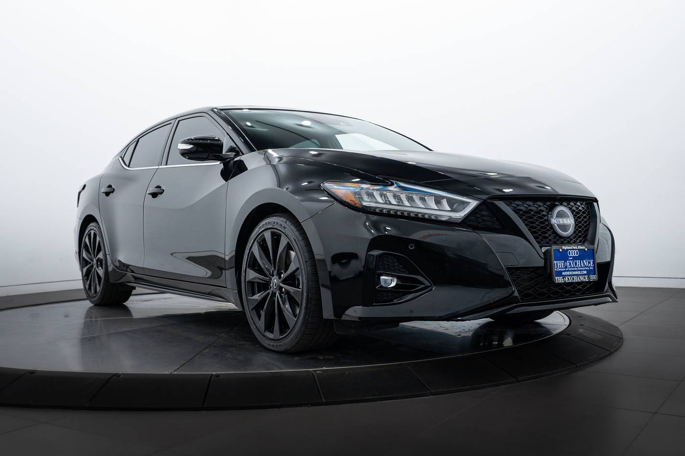 2023 Nissan Maxima SR — Sedan — 15,453 mi — Highland Park, IL