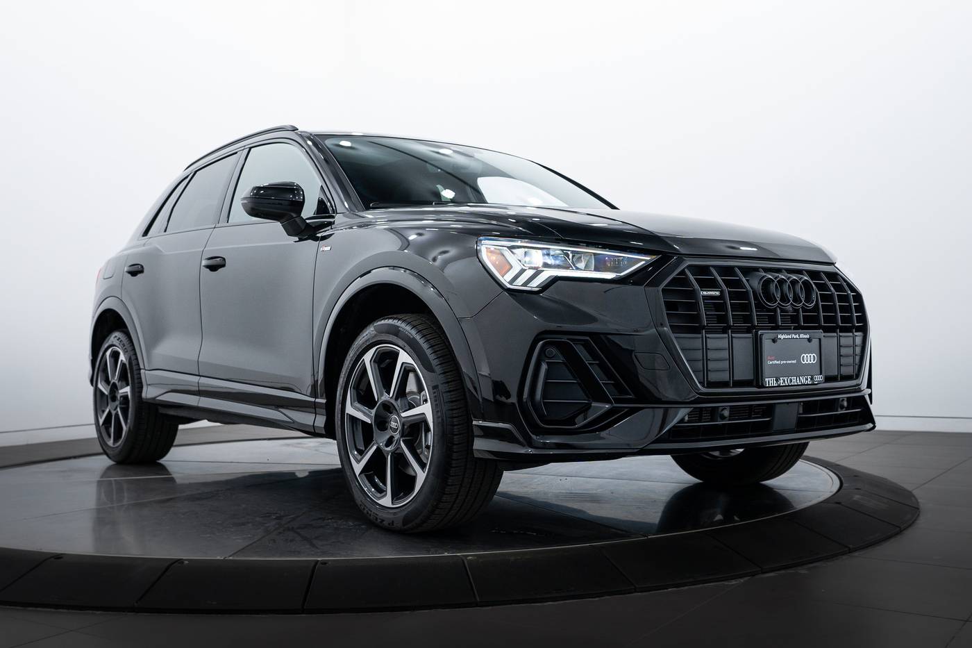 2025 Audi Q3 S line Premium Plus — SUV — 3,295 mi — Highland Park, IL