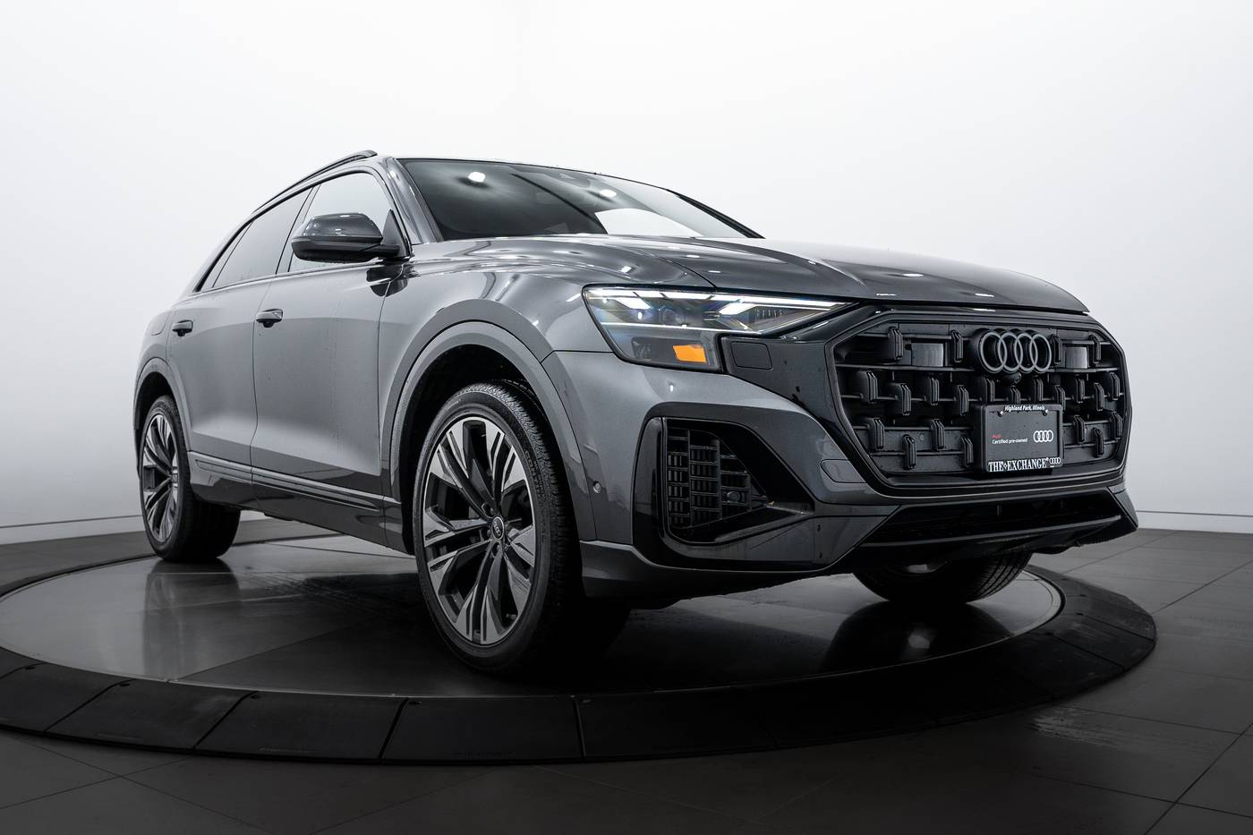 2025 Audi Q8 Premium Plus — SUV — 5,791 mi — Highland Park, IL
