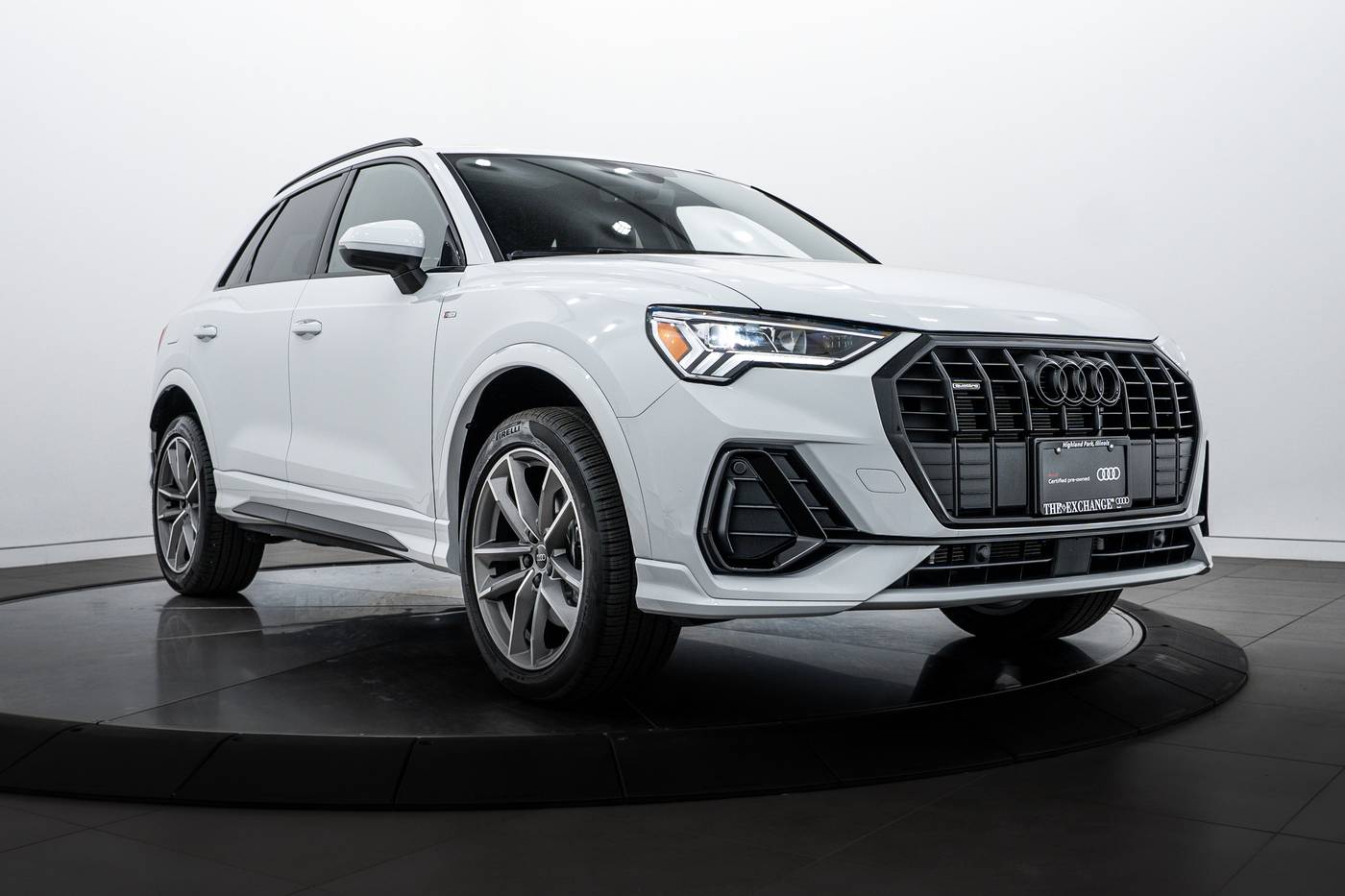 2025 Audi Q3 S line Premium — SUV — 4,748 mi — Highland Park, IL