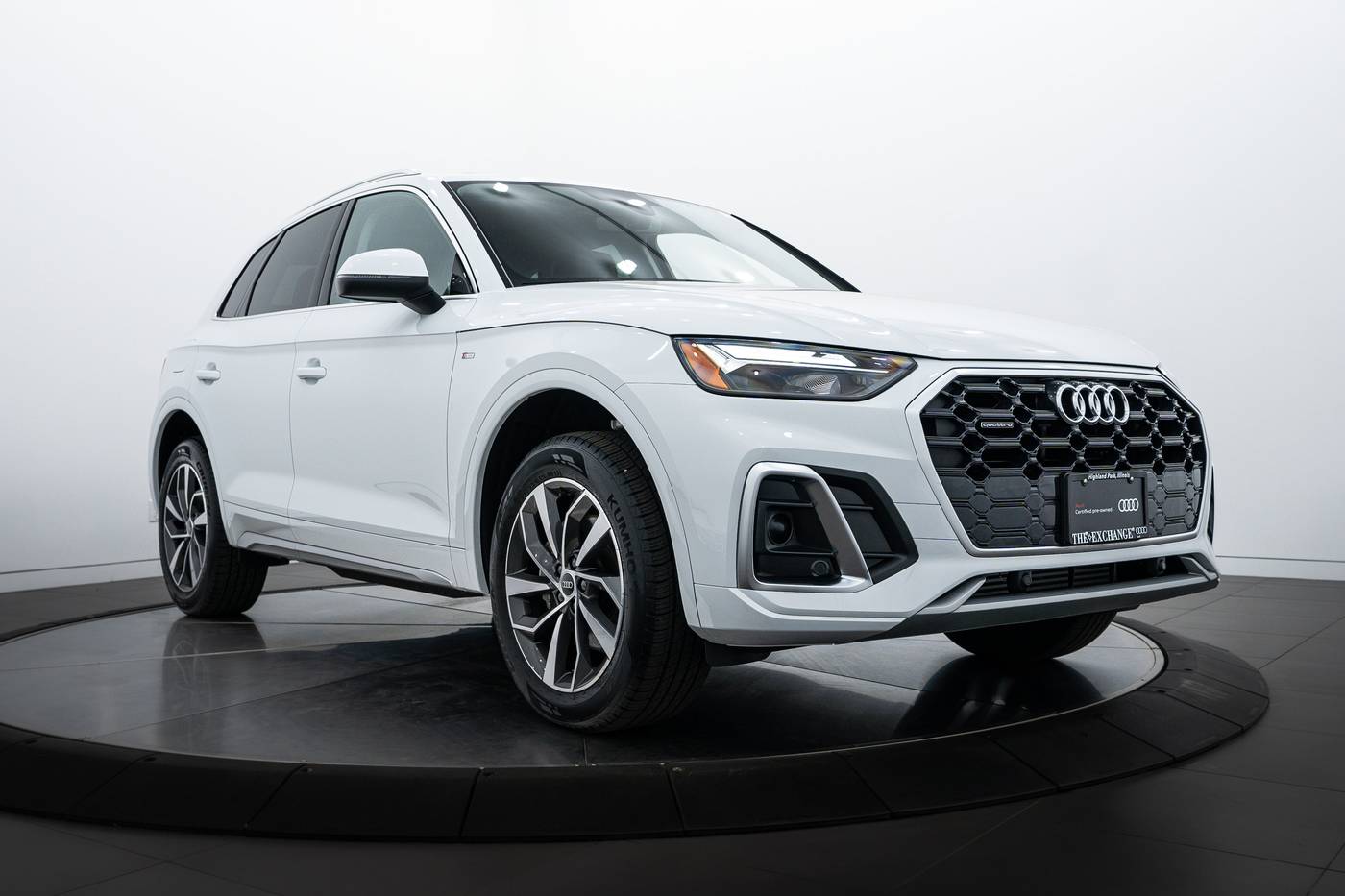 2024 Audi Q5 Premium — SUV — 5,315 mi — Highland Park, IL