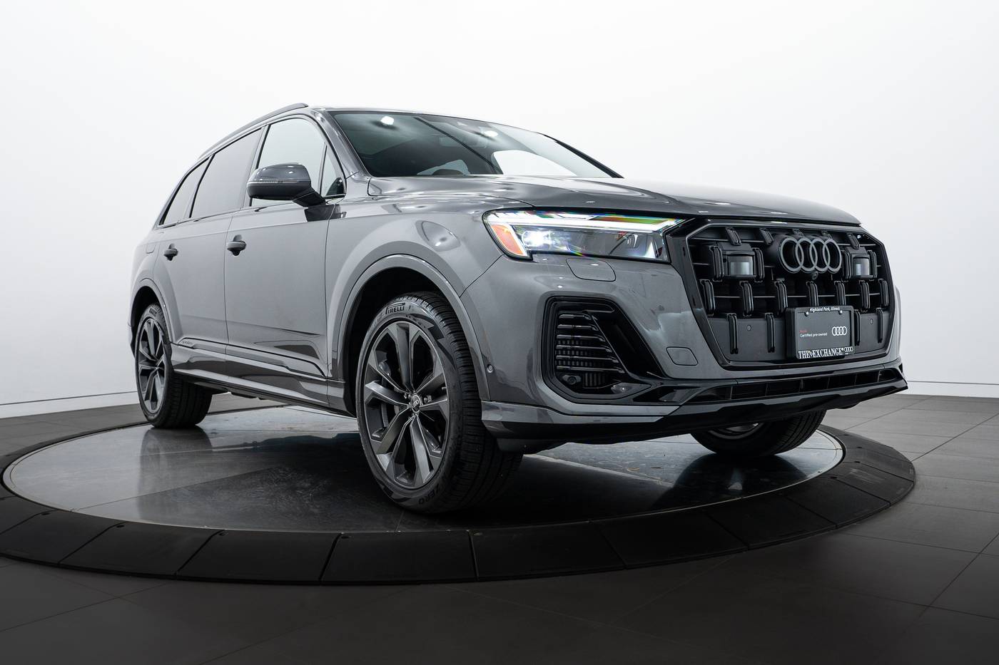 2025 Audi Q7 Premium Plus — SUV — 4,623 mi — Highland Park, IL