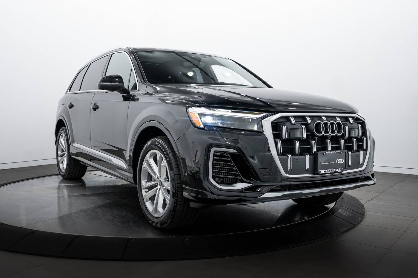 2025 Audi Q7 Premium Plus — SUV — 4,719 mi — Highland Park, IL