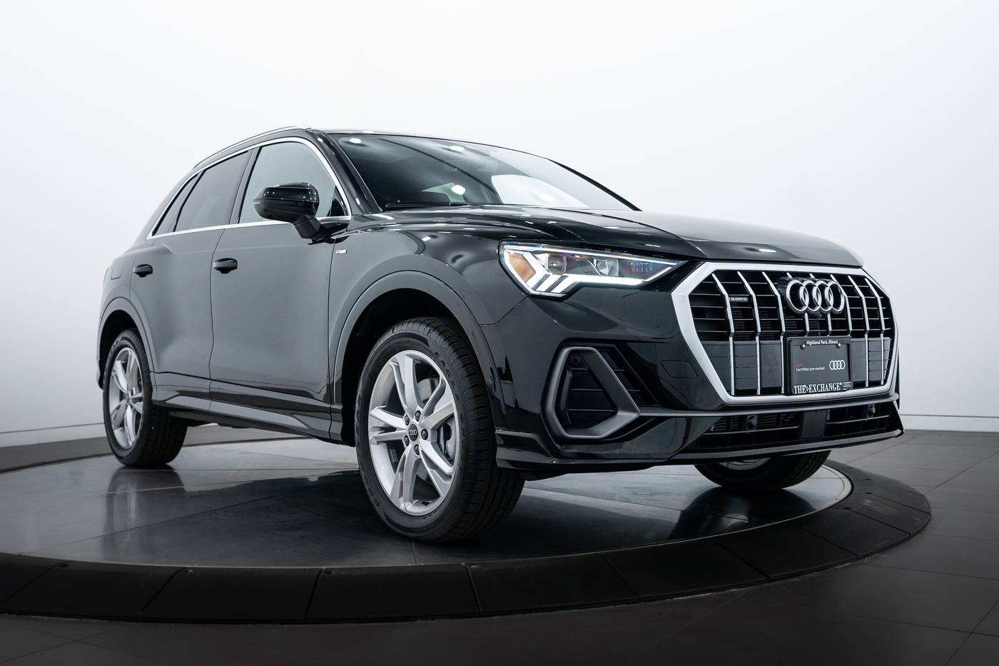 2024 Audi Q3 S line Premium Plus — SUV — 3,623 mi — Highland Park, IL