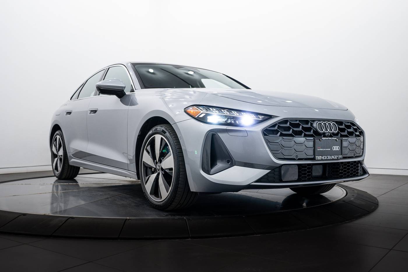 2025 Audi A5 Premium Plus — Sedan — 4,746 mi — Highland Park, IL