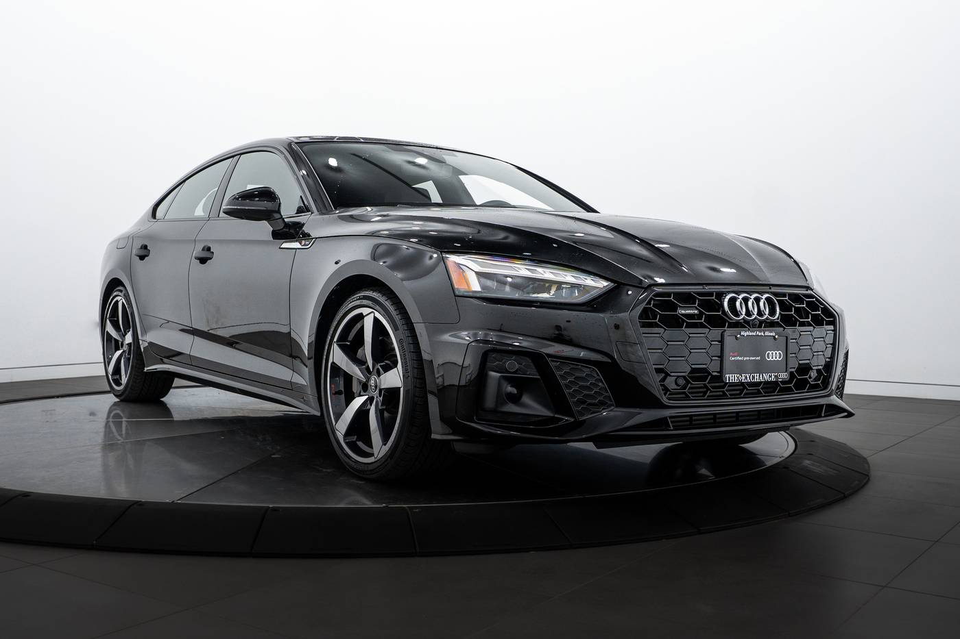 2025 Audi A5 S line Premium Plus — Hatchback — 5,114 mi — Highland Park, IL