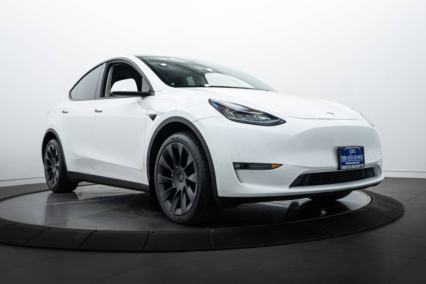 2021 Tesla Model Y Long Range — SUV — 34,995 mi — Highland Park, IL