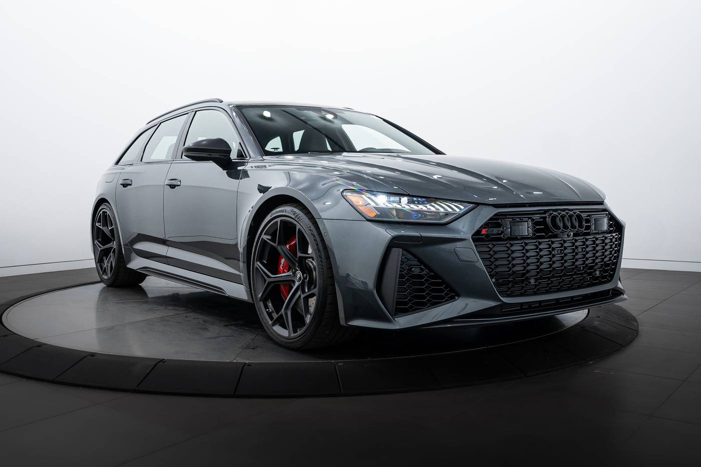 2025 Audi RS 6 Avant Performance — Wagon — 1,314 mi — Highland Park, IL