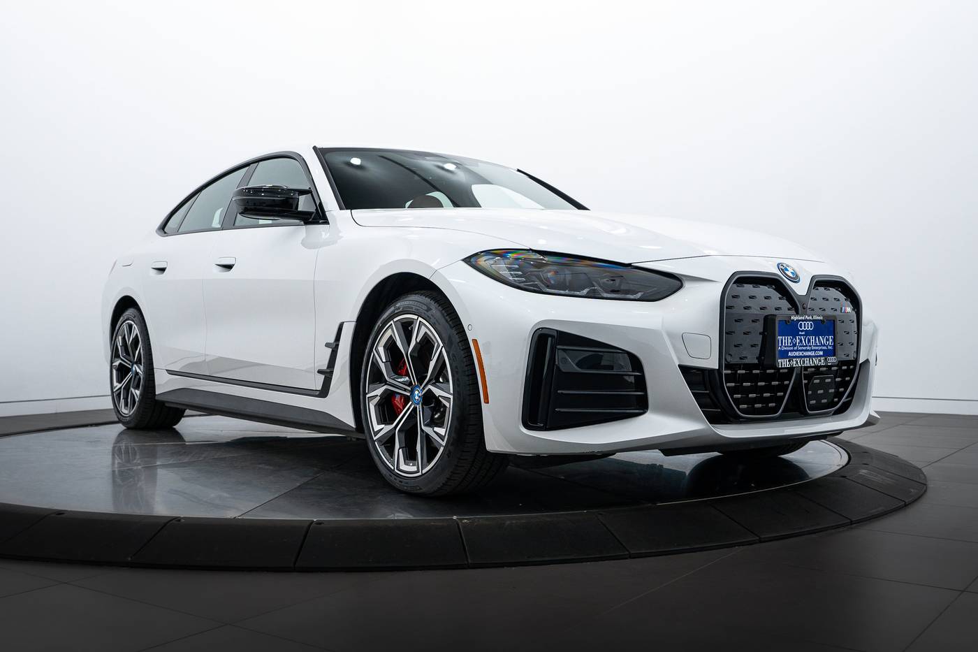 2024 BMW i4 M50 — Sedan — 7,982 mi — Highland Park, IL