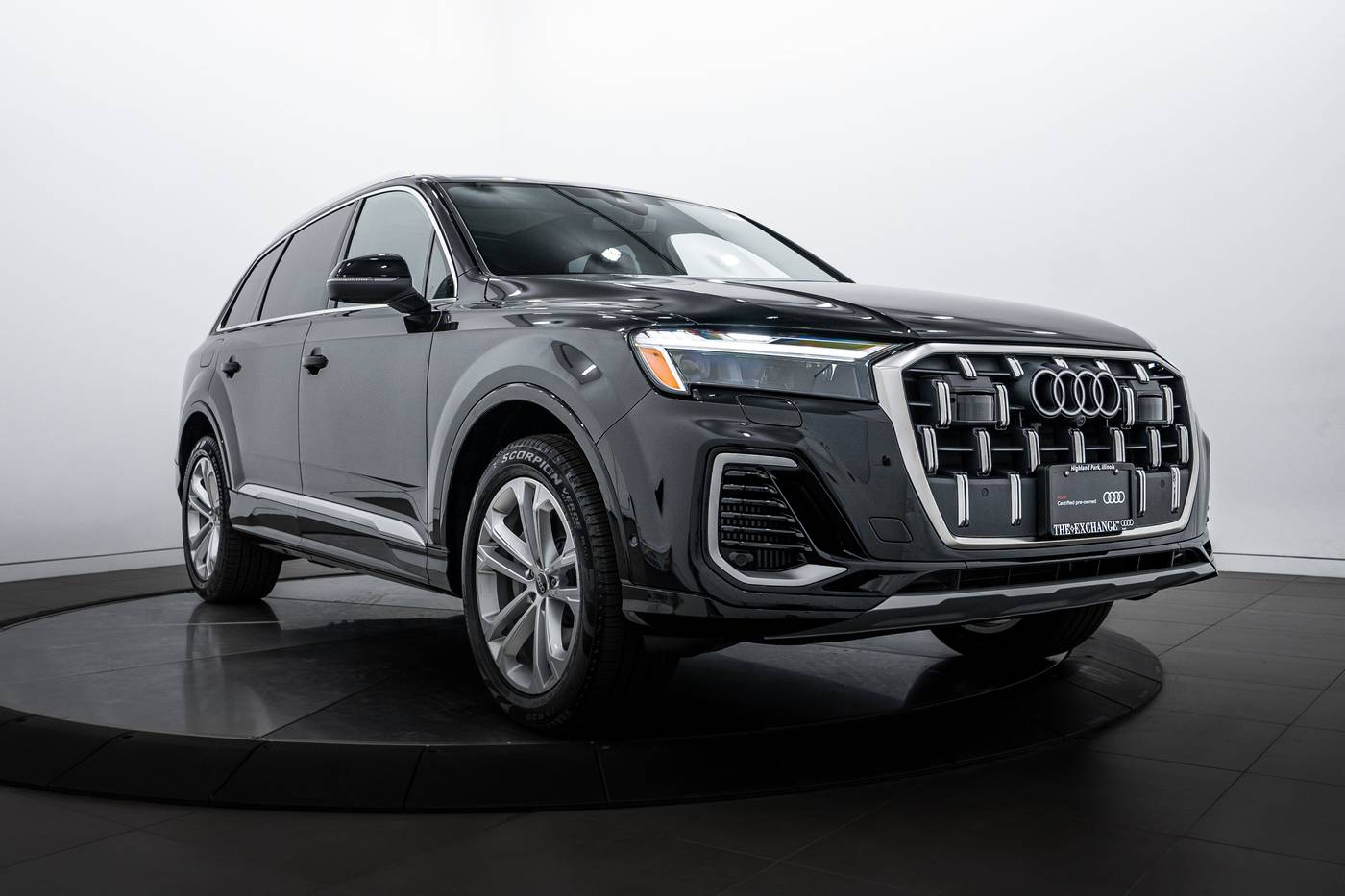2025 Audi Q7 Premium Plus — SUV — 12,141 mi — Highland Park, IL