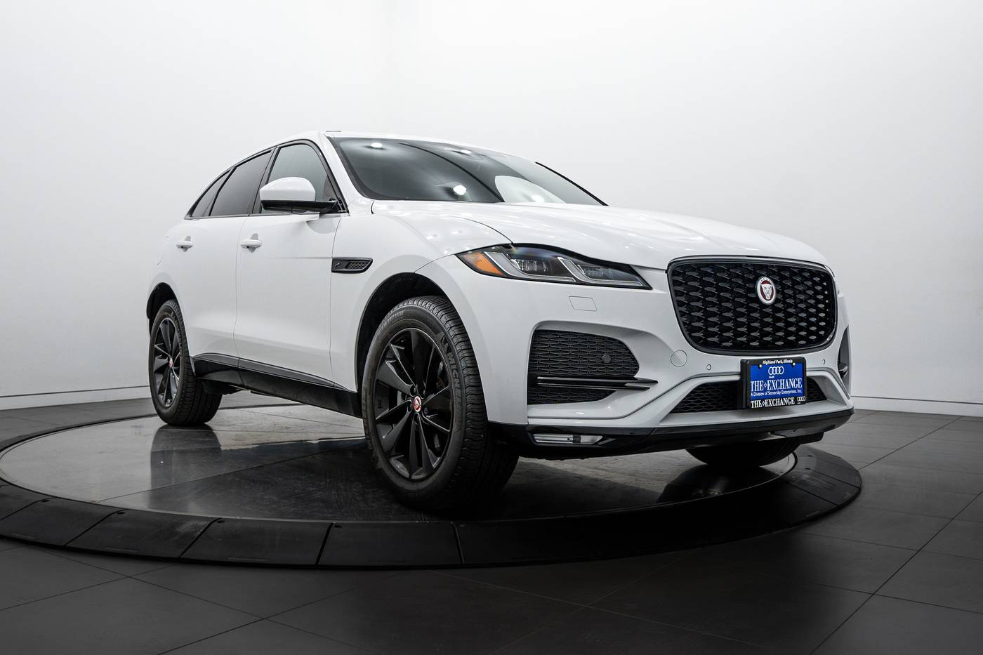 2022 Jaguar F-PACE S — SUV — 20,360 mi — Highland Park, IL