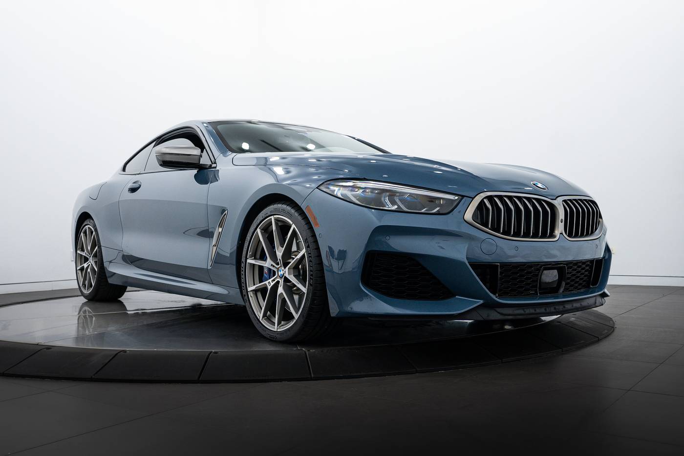 2019 BMW 8 Series M850i — Coupe — 32,151 mi — Highland Park, IL