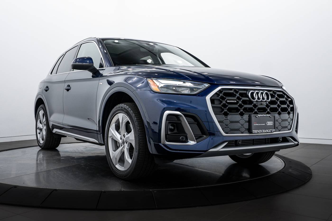 2025 Audi Q5 Premium Plus — SUV — 5,001 mi — Highland Park, IL