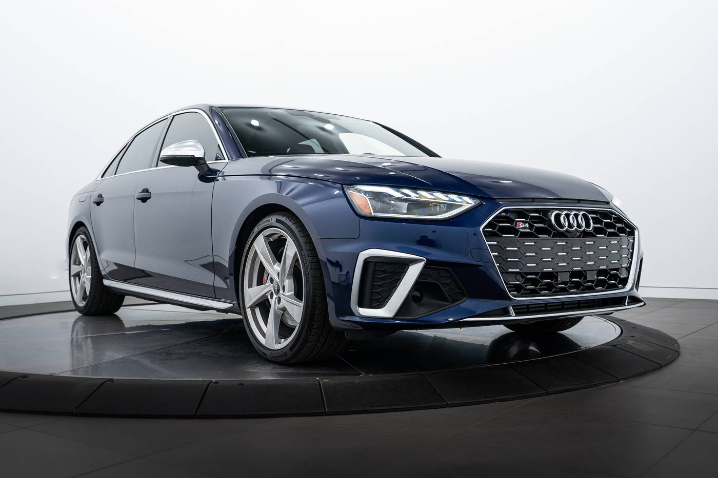 2023 Audi S4 Premium Plus — Sedan — 18,421 mi — Highland Park, IL