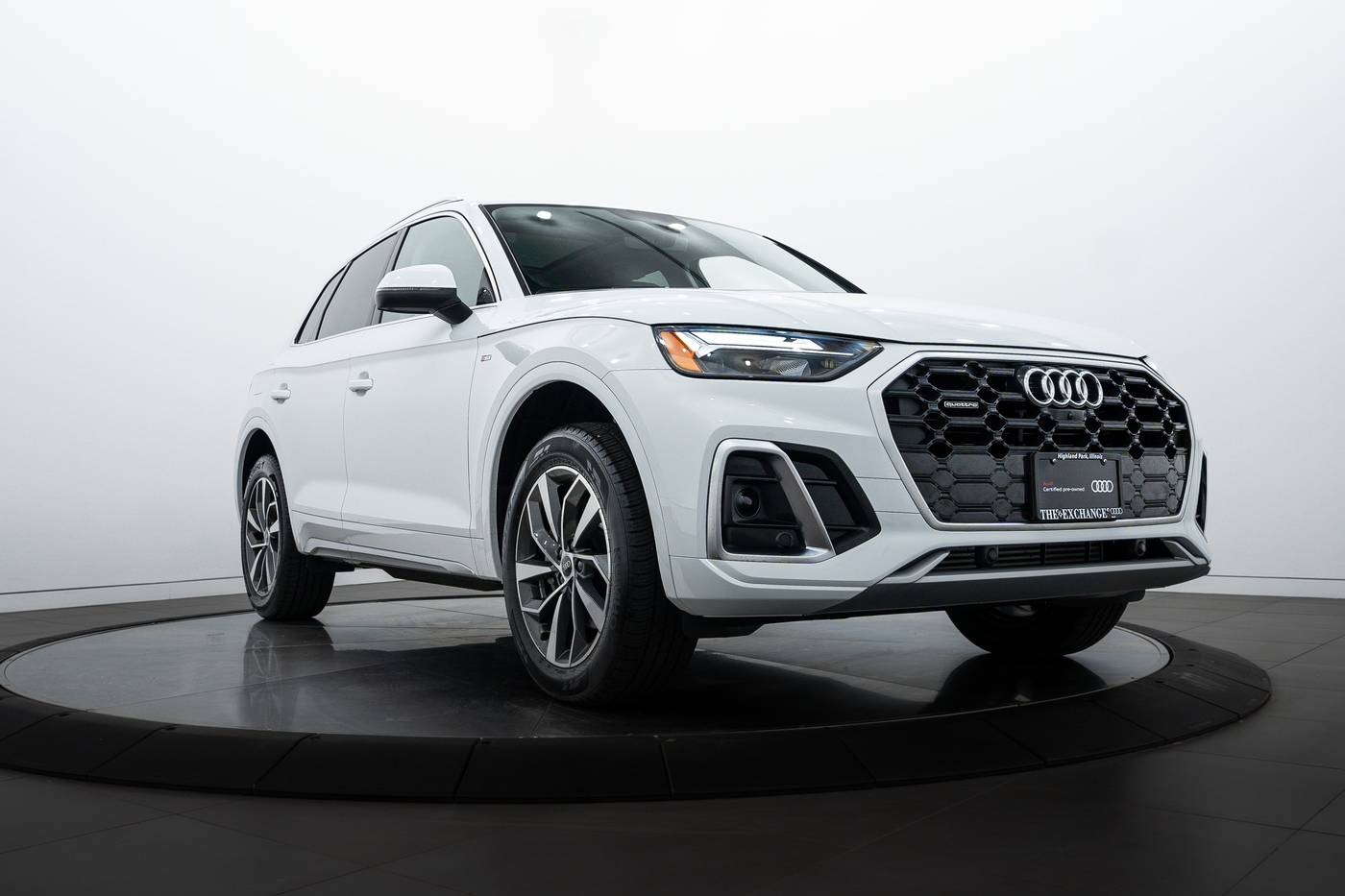 2025 Audi Q5 Premium Plus — SUV — 4,497 mi — Highland Park, IL