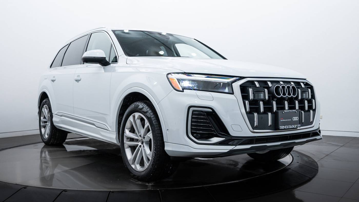 2025 Audi Q7 Premium Plus — SUV — 4,112 mi — Highland Park, IL