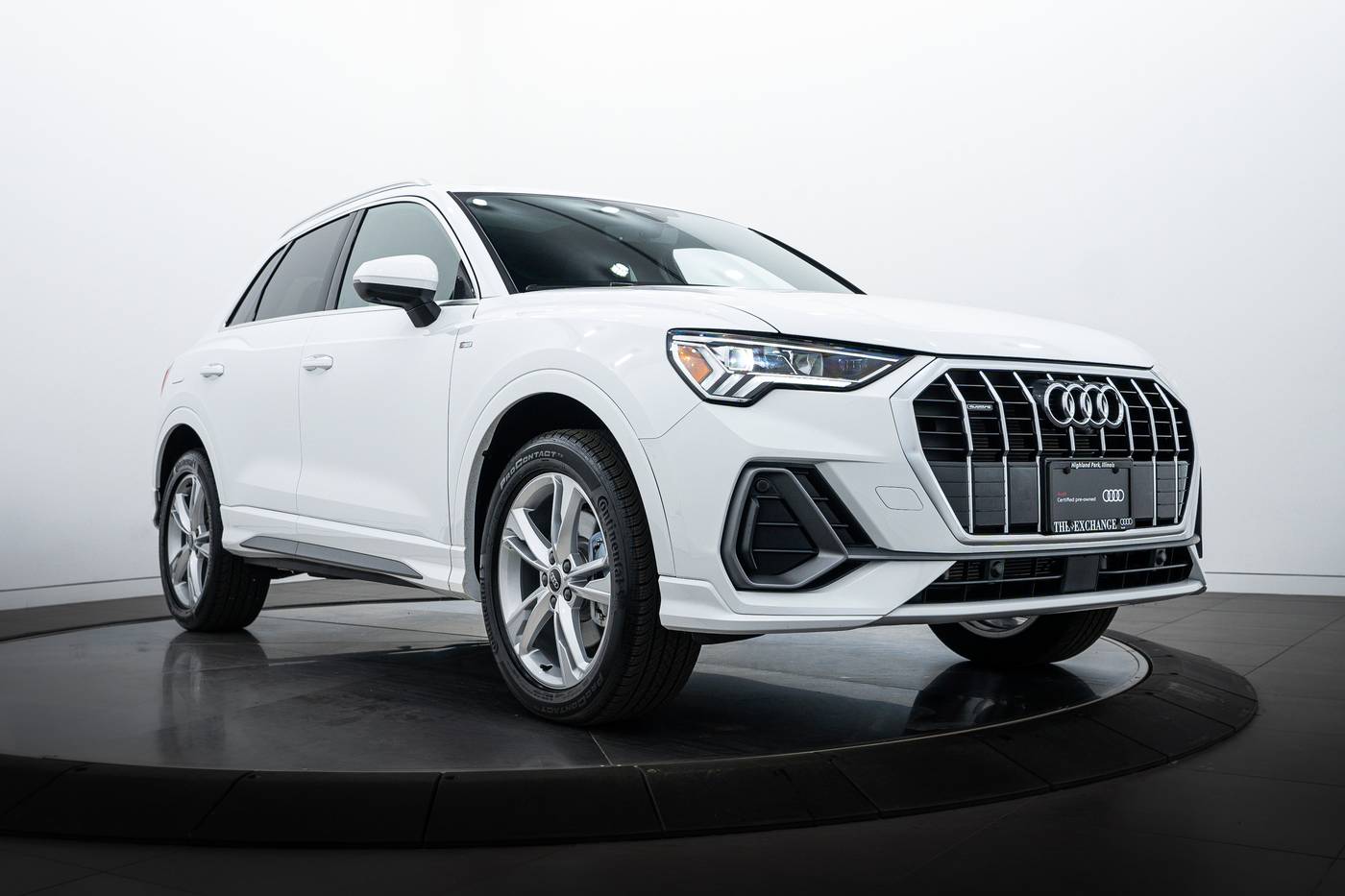 2024 Audi Q3 S line Premium Plus — SUV — 3,295 mi — Highland Park, IL