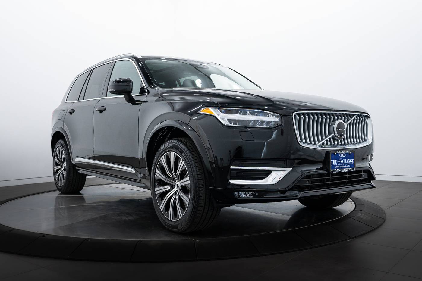 2023 Volvo XC90 Plus — SUV — 16,620 mi — Highland Park, IL