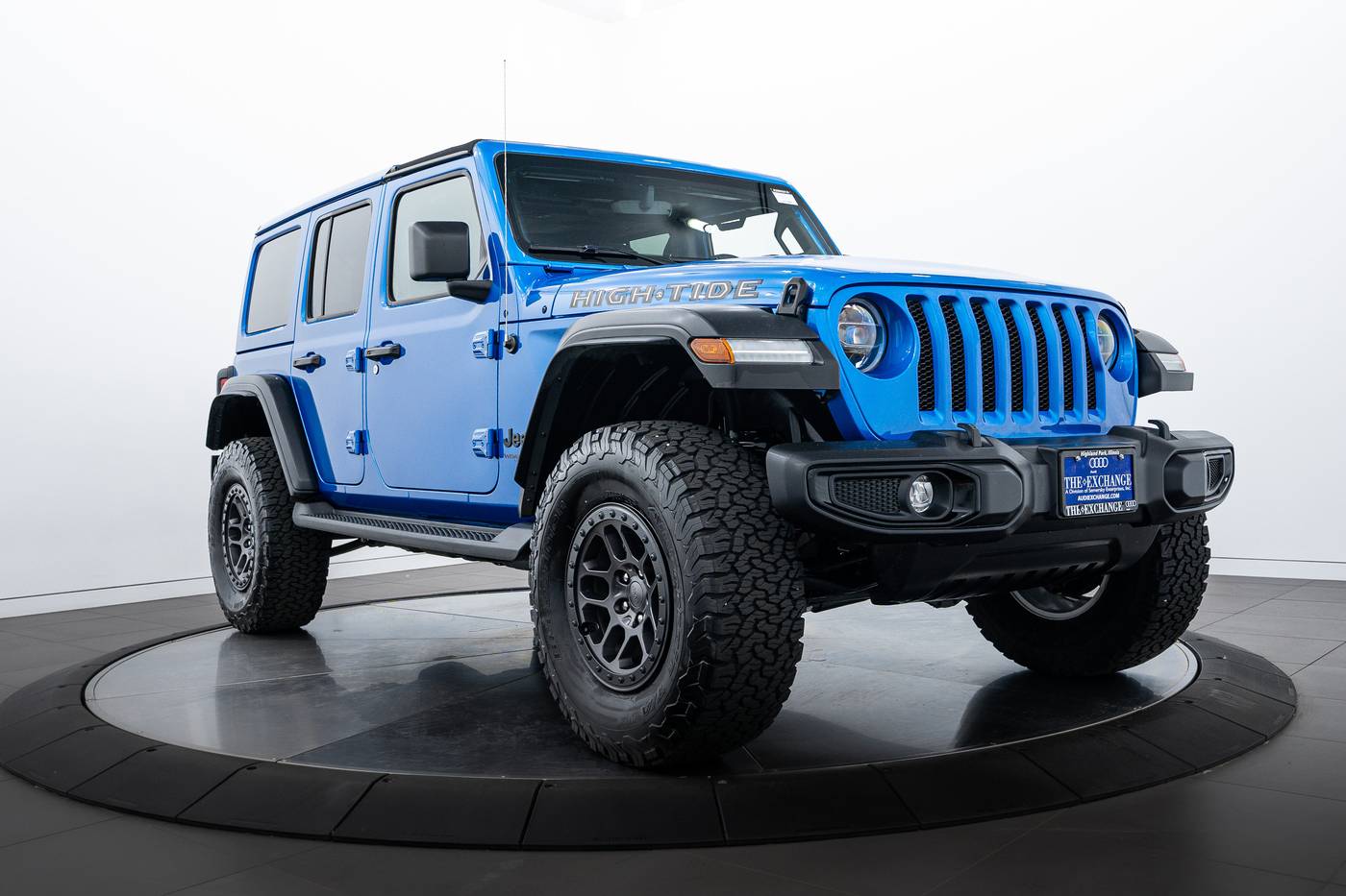 2022 Jeep Wrangler High Tide — SUV — 25,194 mi — Highland Park, IL