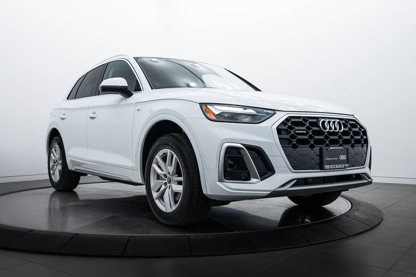 2022 Audi Q5 Premium — SUV — 20,041 mi — Highland Park, IL