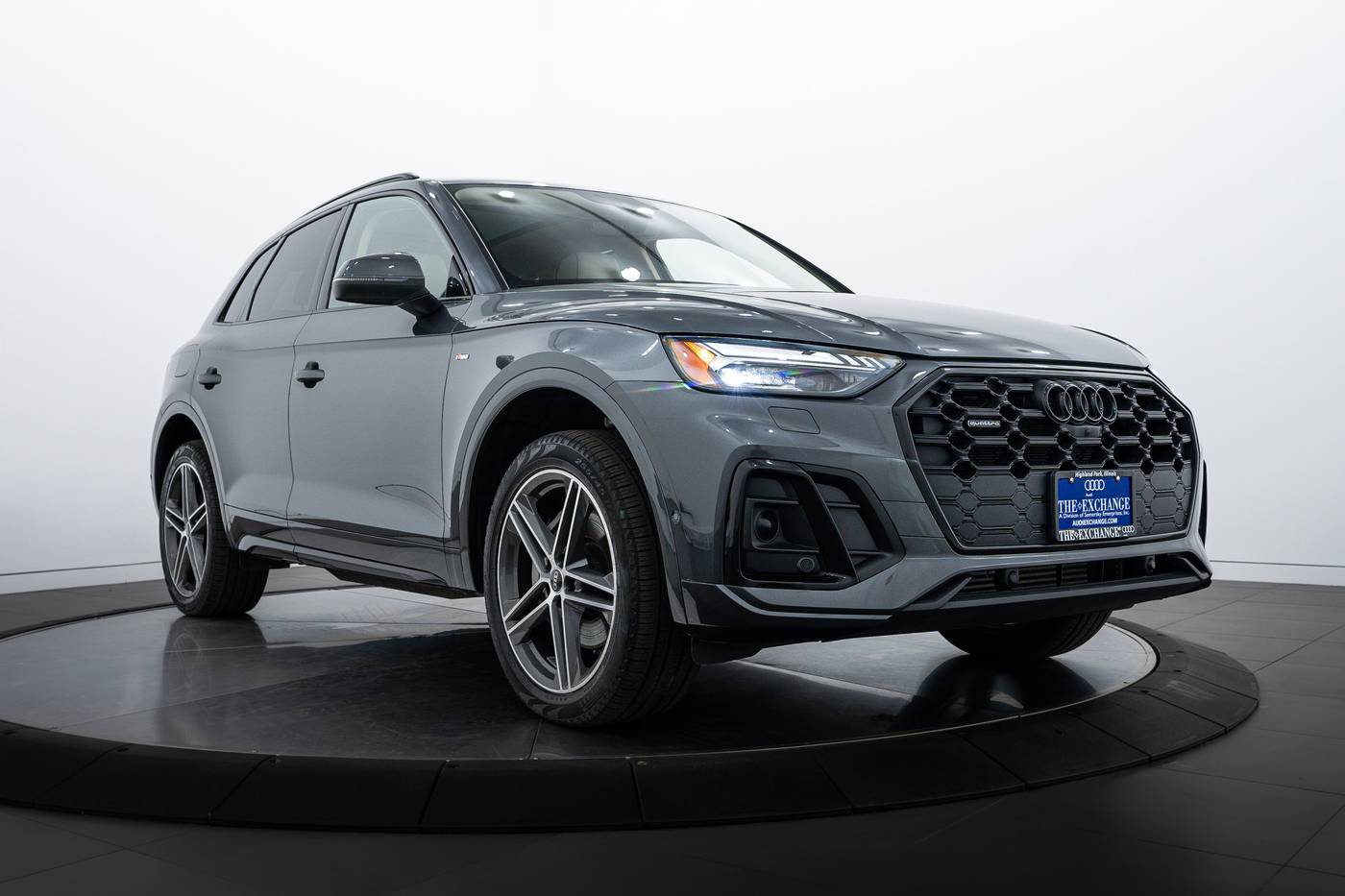 2022 Audi Q5 Plug-In Hybrid e Prestige — SUV — 18,554 mi — Highland Park, IL
