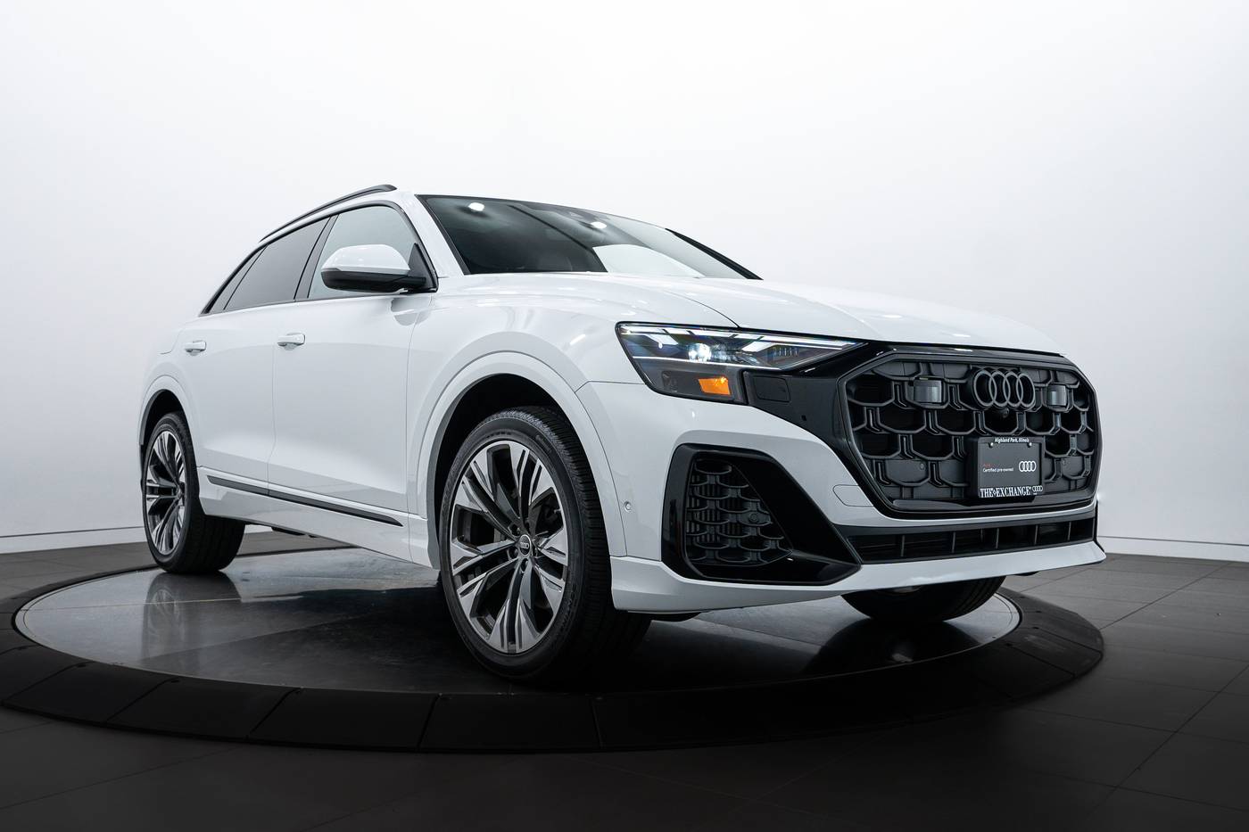 2025 Audi Q8 Premium Plus — SUV — 3,551 mi — Highland Park, IL