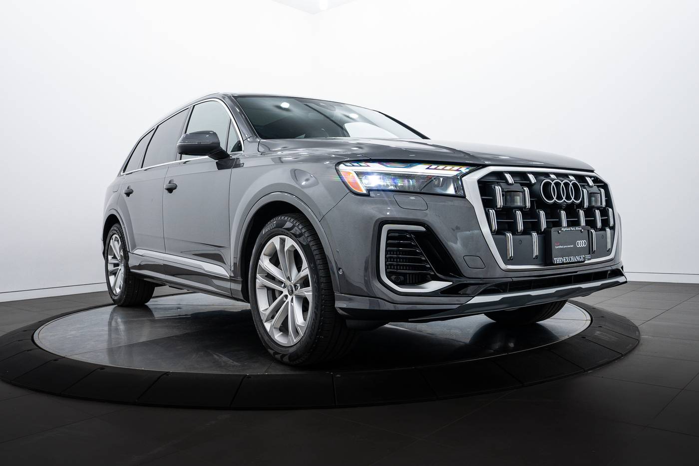 2025 Audi Q7 Prestige — SUV — 11,638 mi — Highland Park, IL