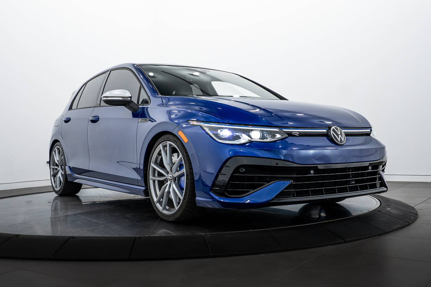 2024 Volkswagen Golf R Base — Hatchback — 14,038 mi — Highland Park, IL