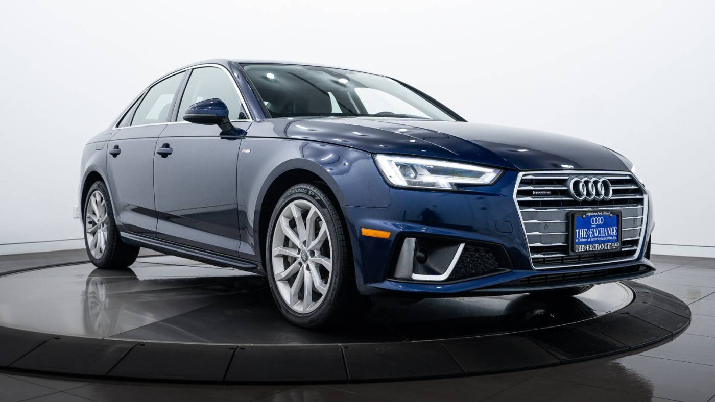 2019 Audi A4 Premium Plus — Sedan — 25,012 mi — Highland Park, IL