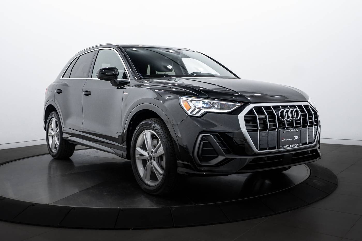 2023 Audi Q3 S line Premium Plus — SUV — 16,297 mi — Highland Park, IL