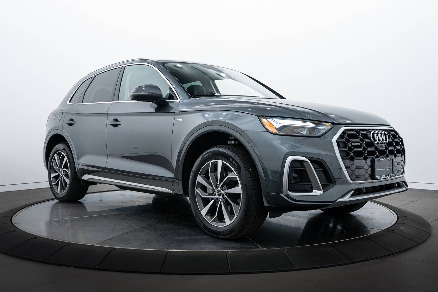 2025 Audi Q5 Premium Plus — SUV — 5,007 mi — Highland Park, IL