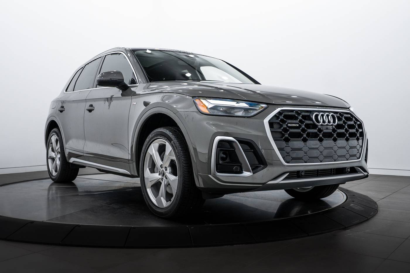 2023 Audi Q5 Premium Plus — SUV — 13,906 mi — Highland Park, IL