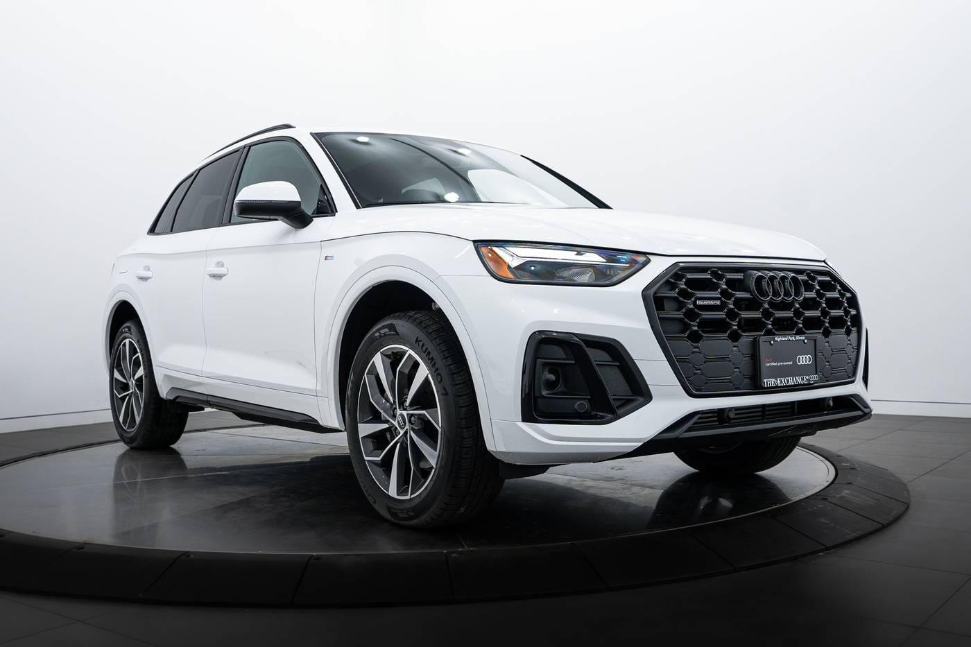 2024 Audi Q5 Premium — SUV — 3,856 mi — Highland Park, IL