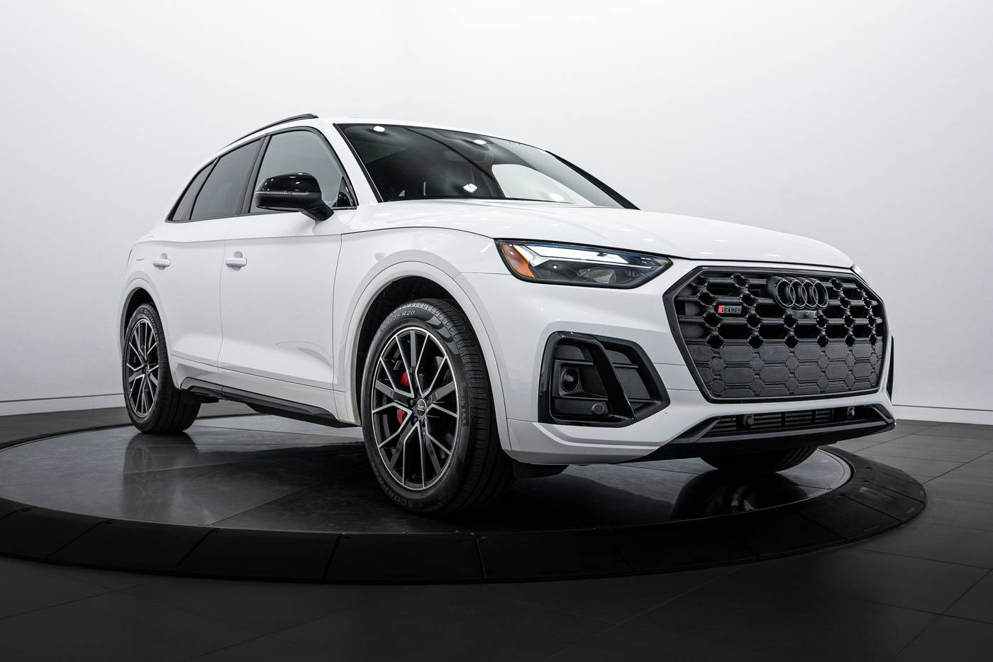 2023 Audi SQ5 Premium Plus — SUV — 35,497 mi — Highland Park, IL