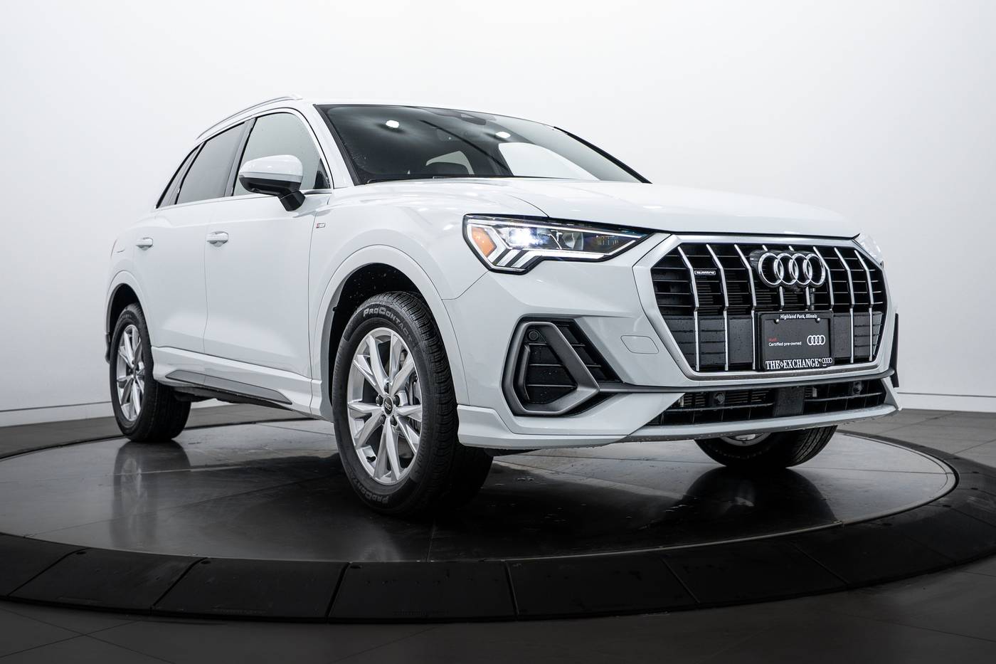 2025 Audi Q3 S line Premium Plus — SUV — 4,949 mi — Highland Park, IL