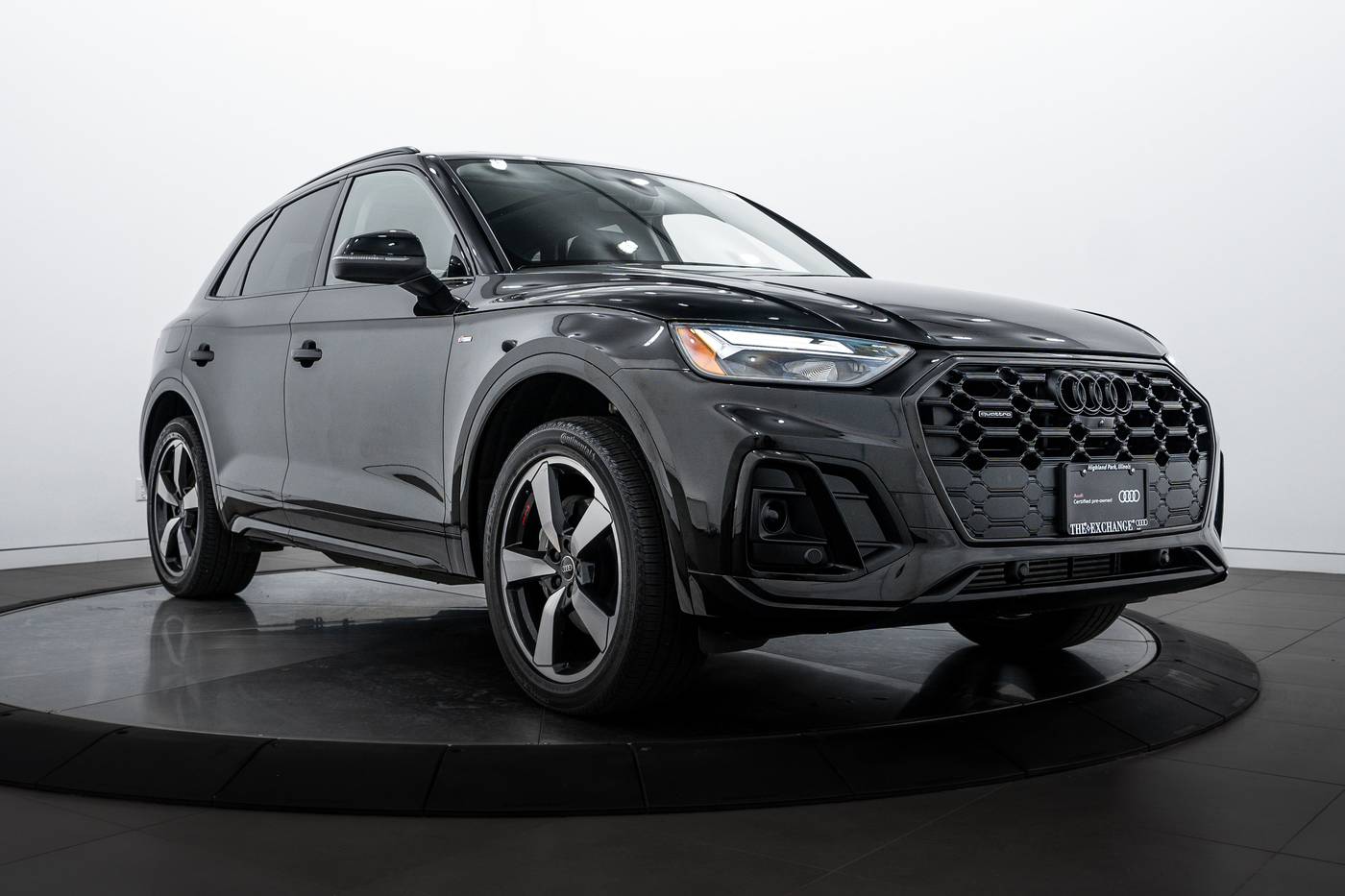2022 Audi Q5 Premium Plus — SUV — 24,355 mi — Highland Park, IL