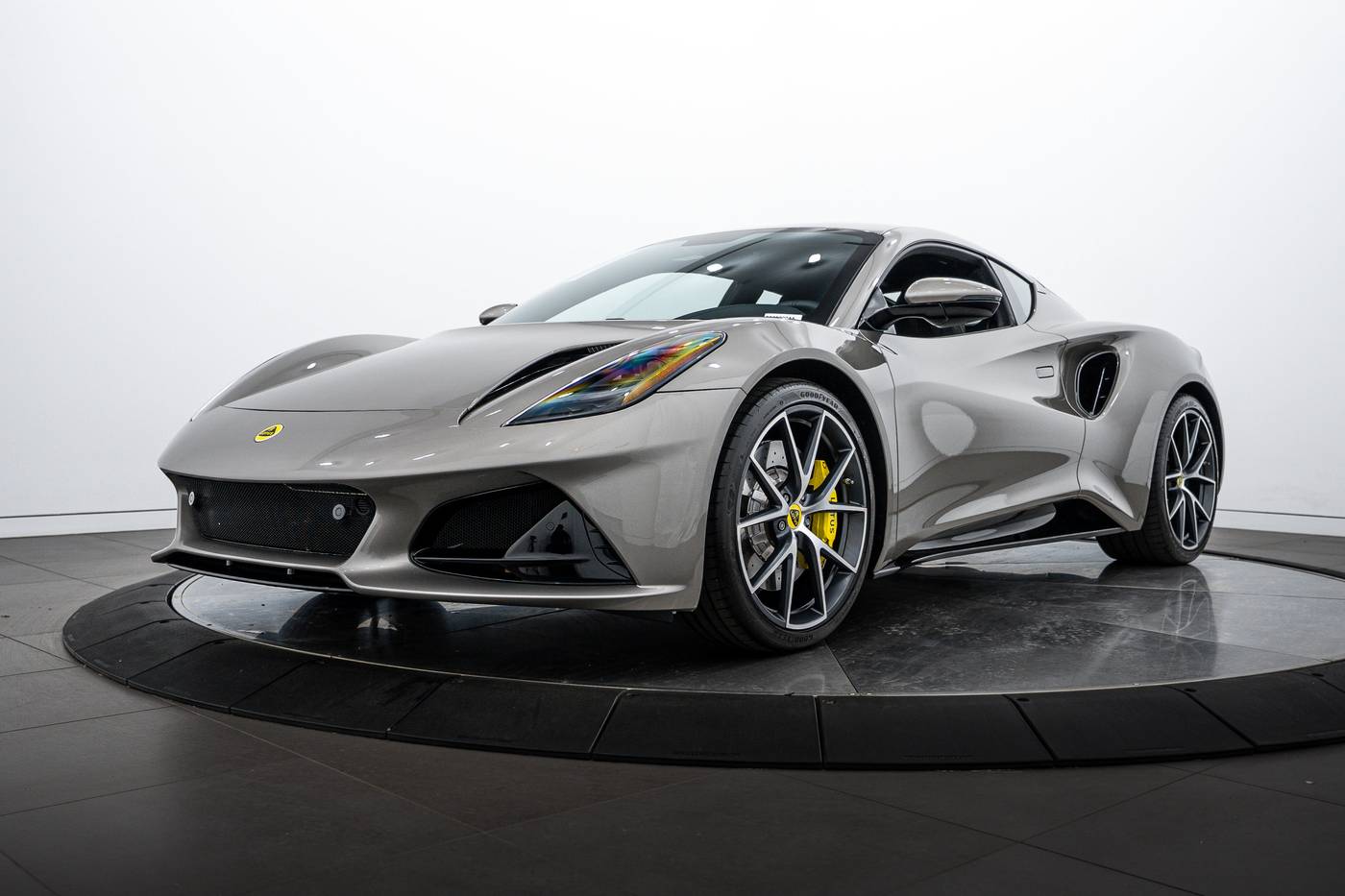 2024 Lotus Emira