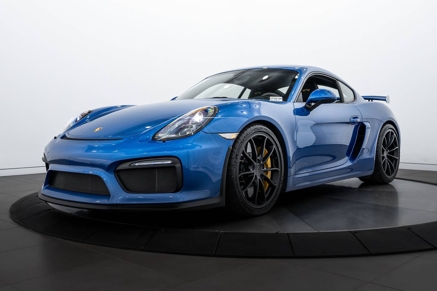 2016 Porsche Cayman GT4 — Coupe — 11,036 mi — Highland Park, IL