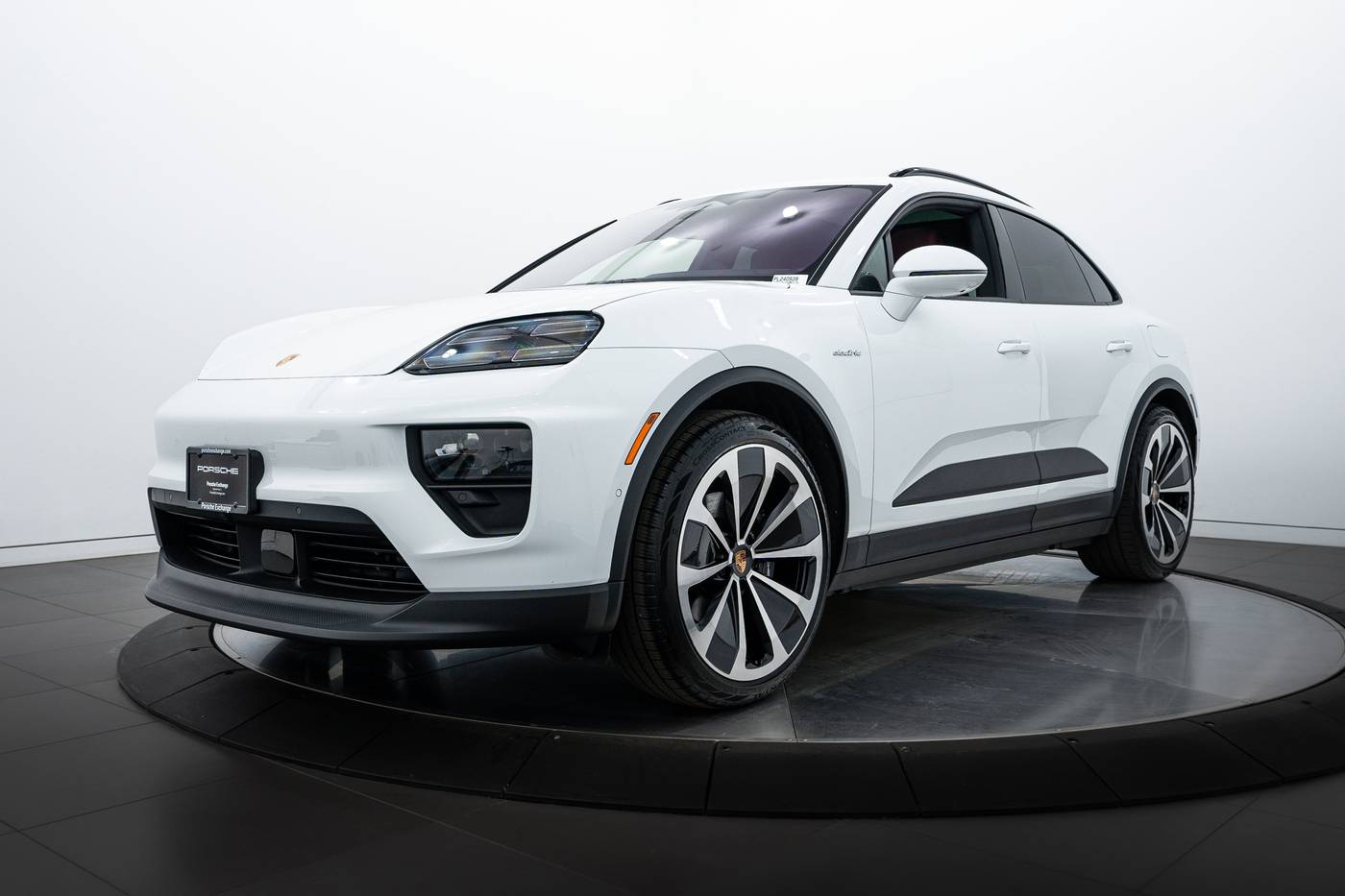 2024 Porsche Macan Electric 4 — SUV — 1,974 mi — Highland Park, IL