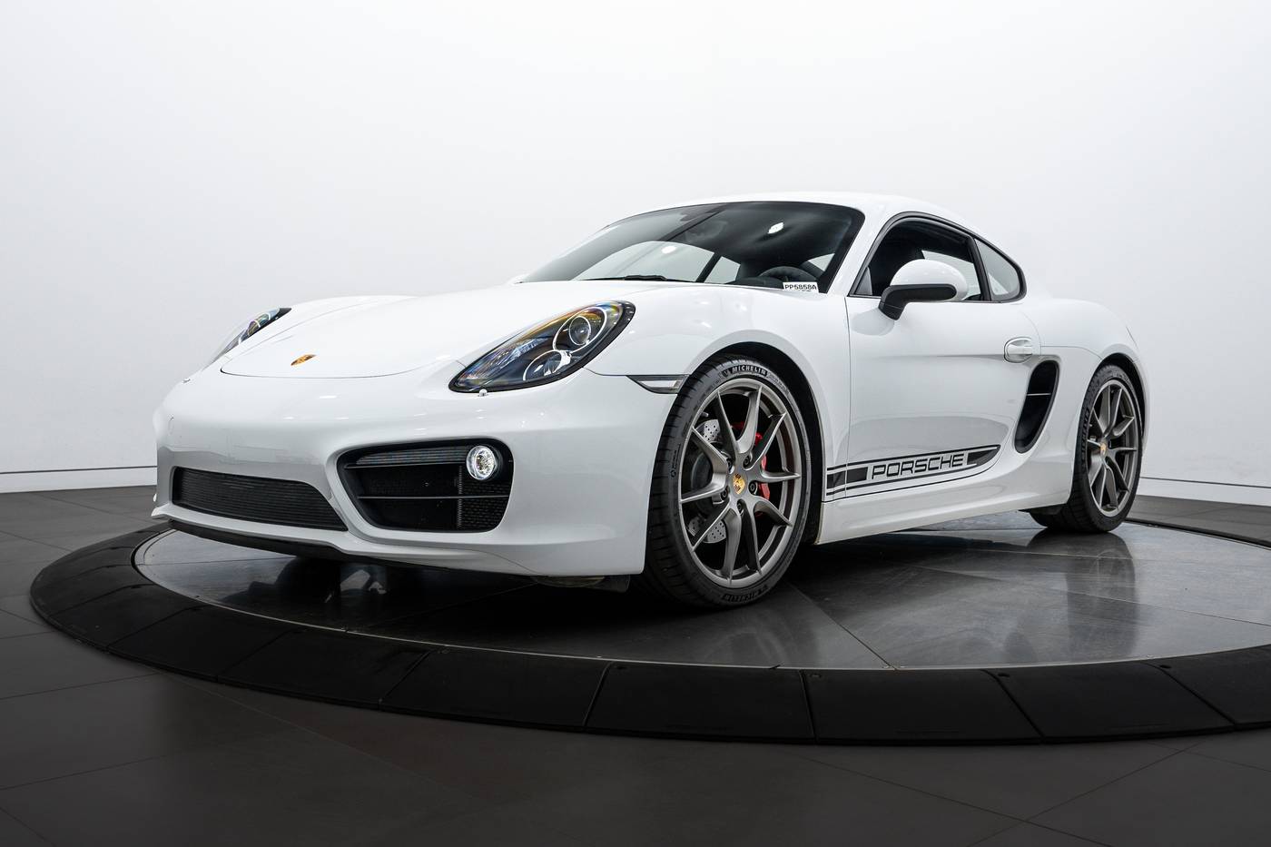 2016 Porsche Cayman S — Coupe — 16,961 mi — Highland Park, IL