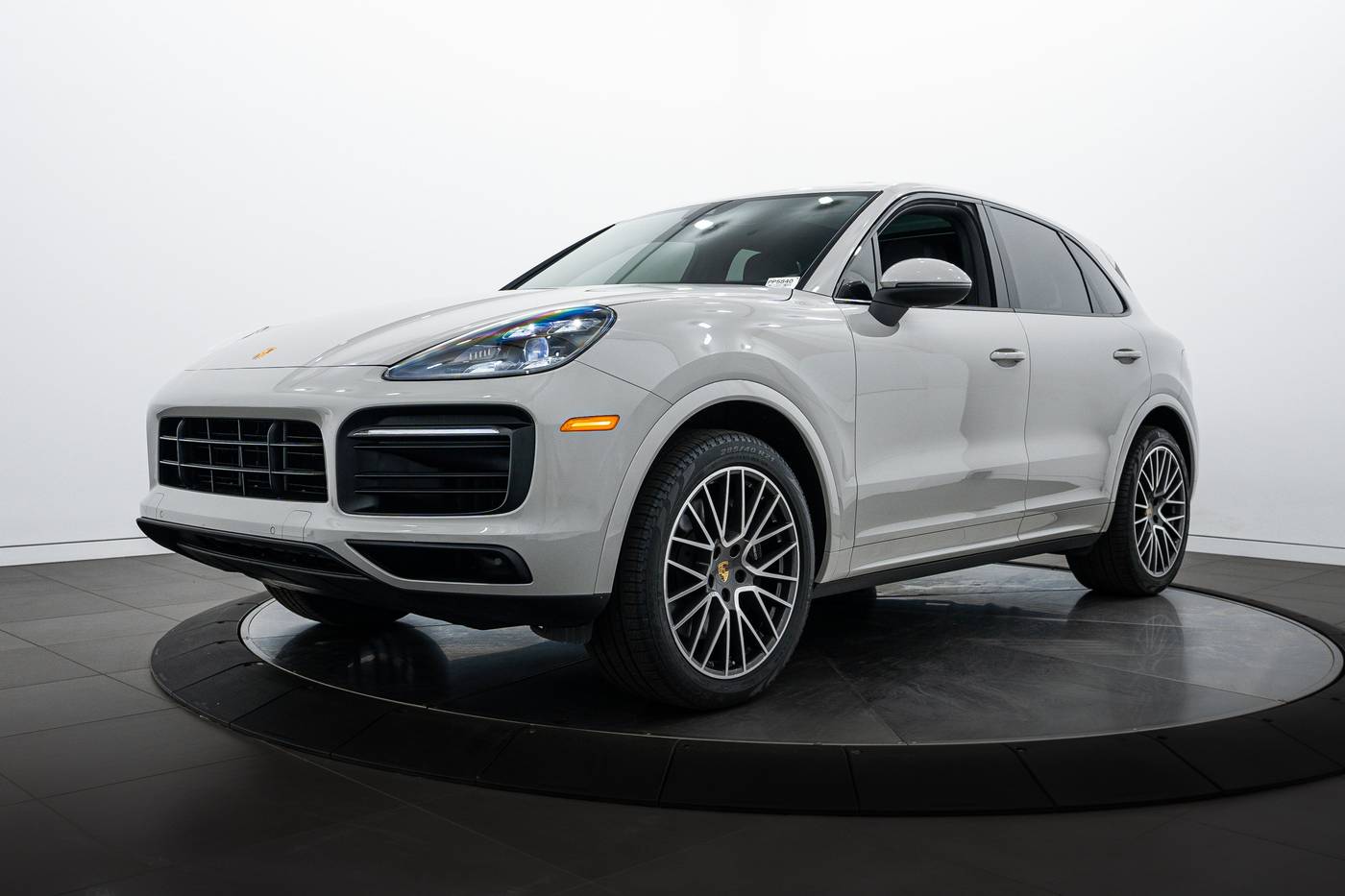 2022 Porsche Cayenne Standard — SUV — 40,020 mi — Highland Park, IL