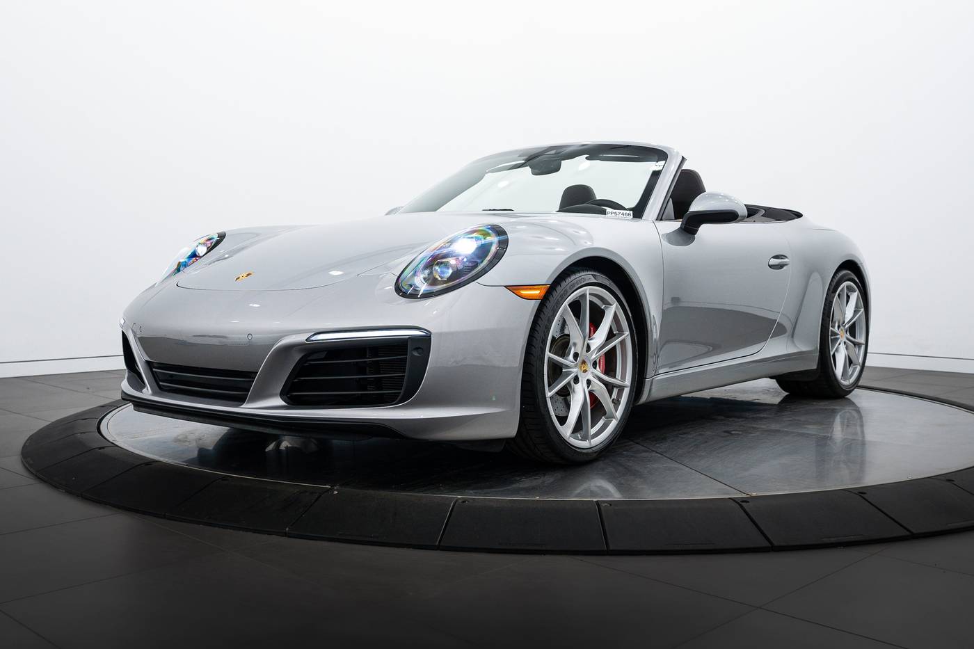 2018 Porsche 911 Carrera S — Convertible — 19,950 mi — Highland Park, IL
