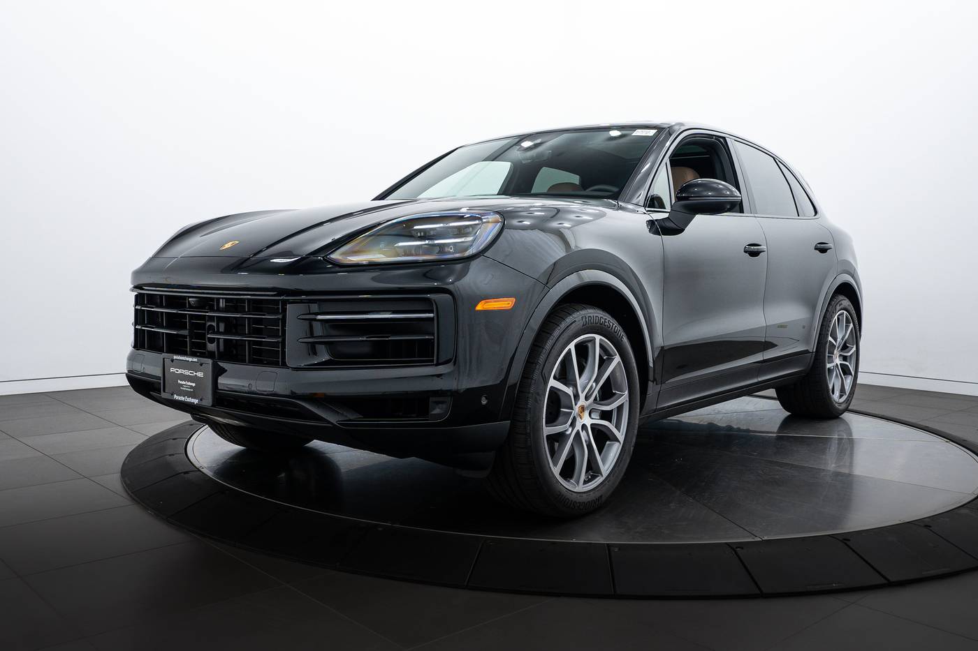 2025 Porsche Cayenne Cayenne — SUV — 4,758 mi — Highland Park, IL