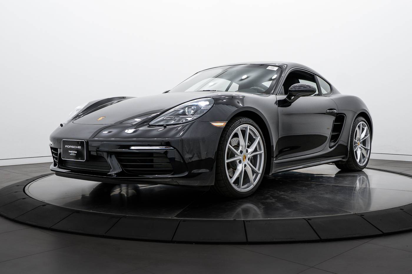 2025 Porsche 718 Cayman 718 Cayman — Coupe — 2,831 mi — Highland Park, IL