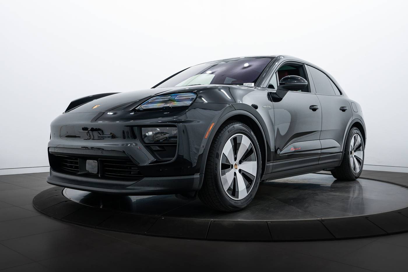 2024 Porsche Macan Electric 4 — SUV — 2,130 mi — Highland Park, IL